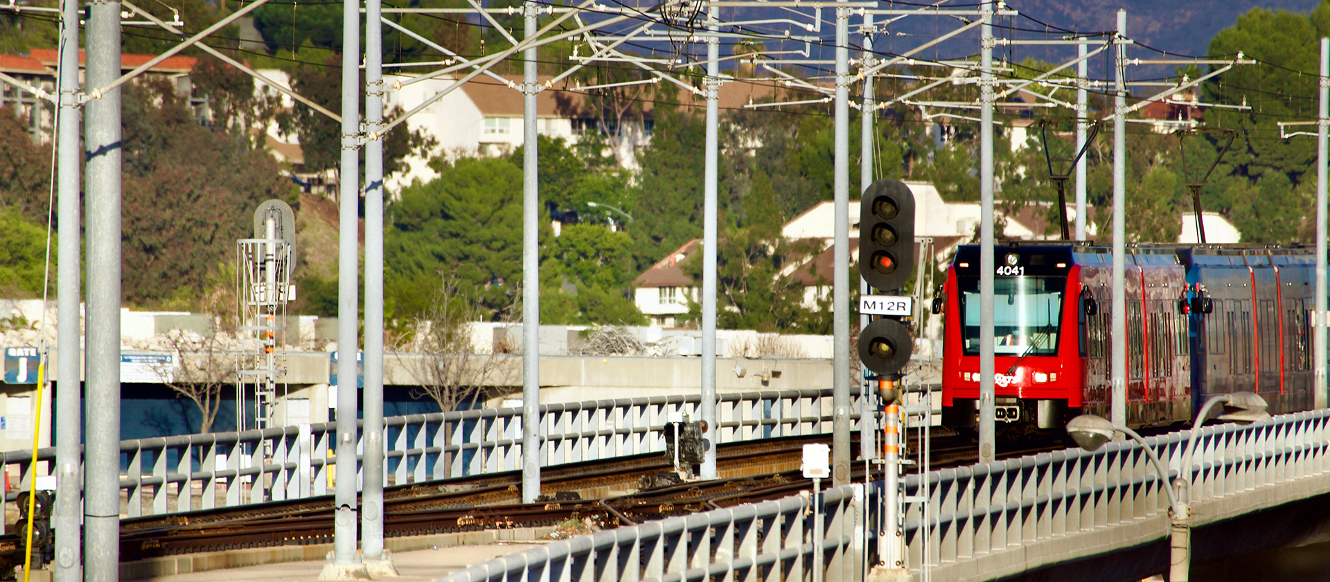 Vasúti tranzit és infrastruktúra